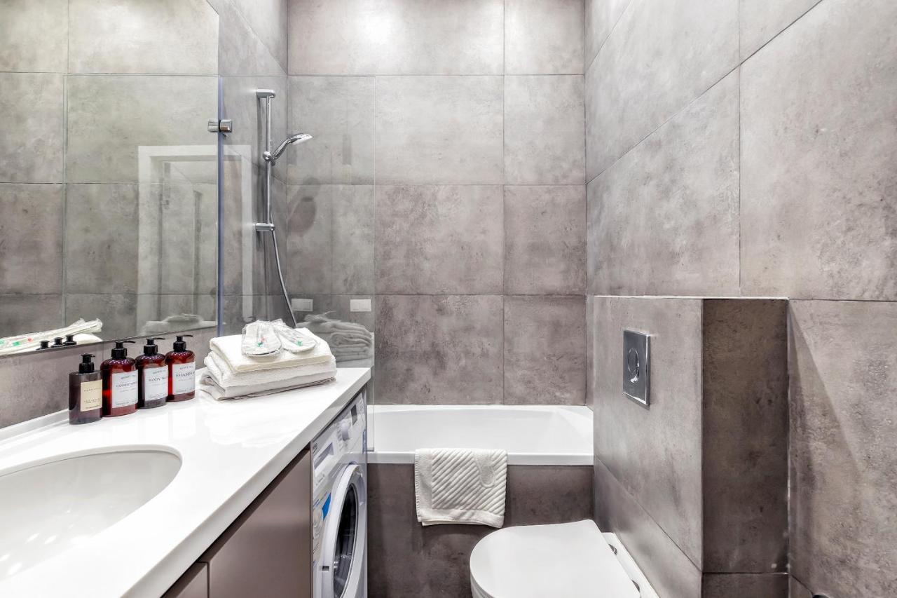Aura Business Class Apartment Astana Buitenkant foto