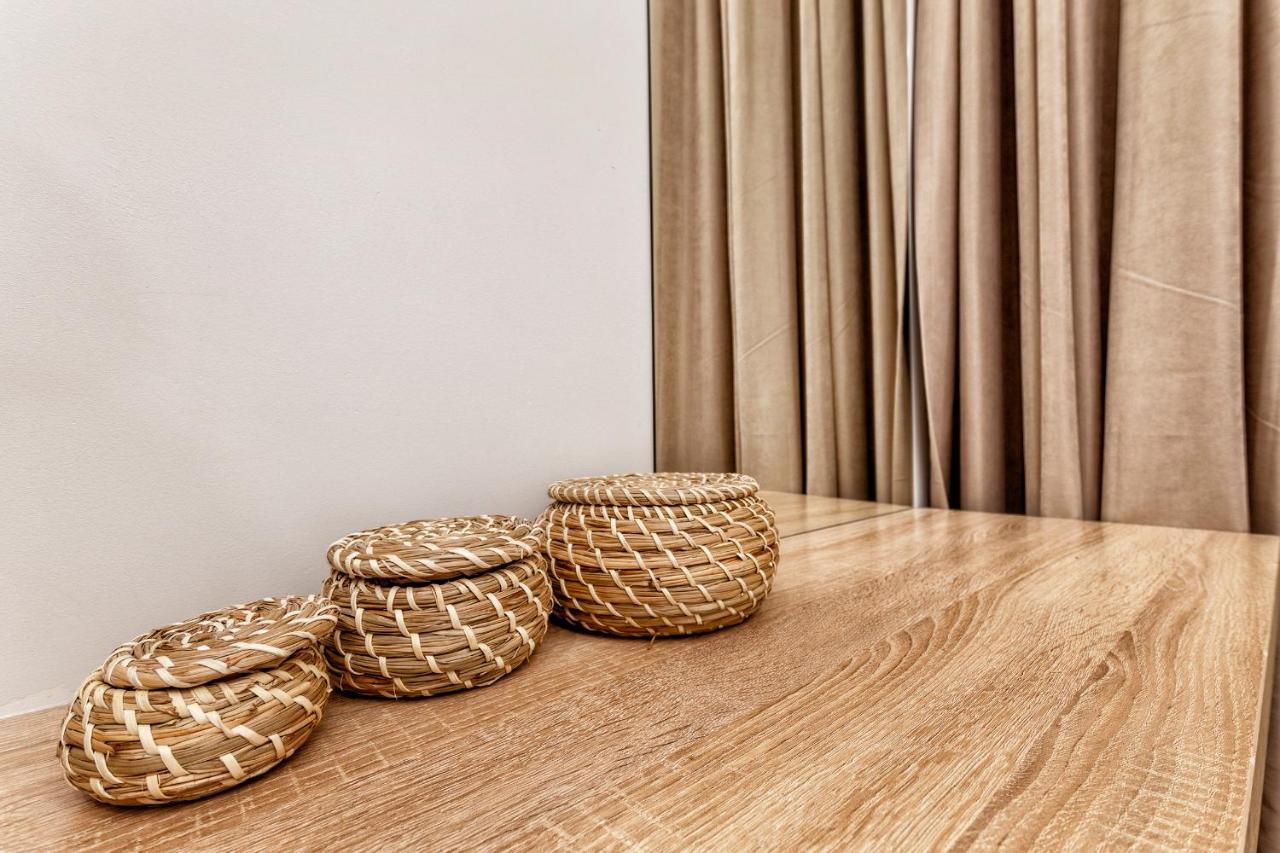 Aura Business Class Apartment Astana Buitenkant foto